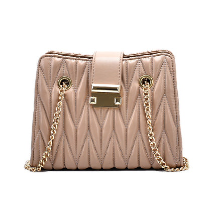 Pleated chain handbag