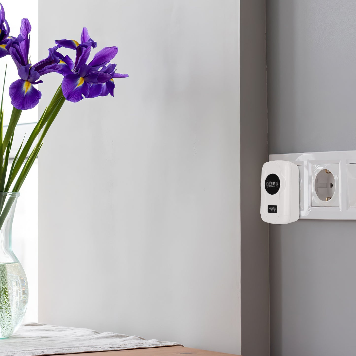 6 Pack 32-120KHz Ultrasonic Insect Repellent Indoor Plug In Bug Repellent Mosquito Roaches Mice Control With 3 Modes For Bedroom Garage Warehouse Office