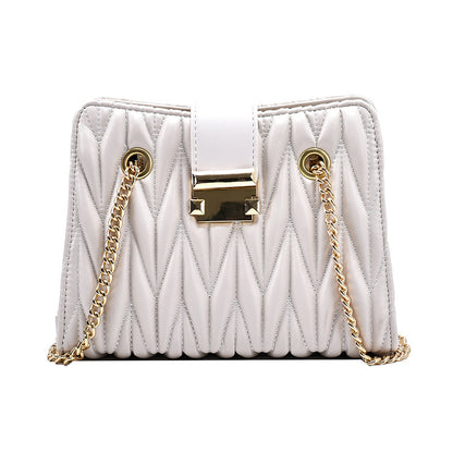 Pleated chain handbag