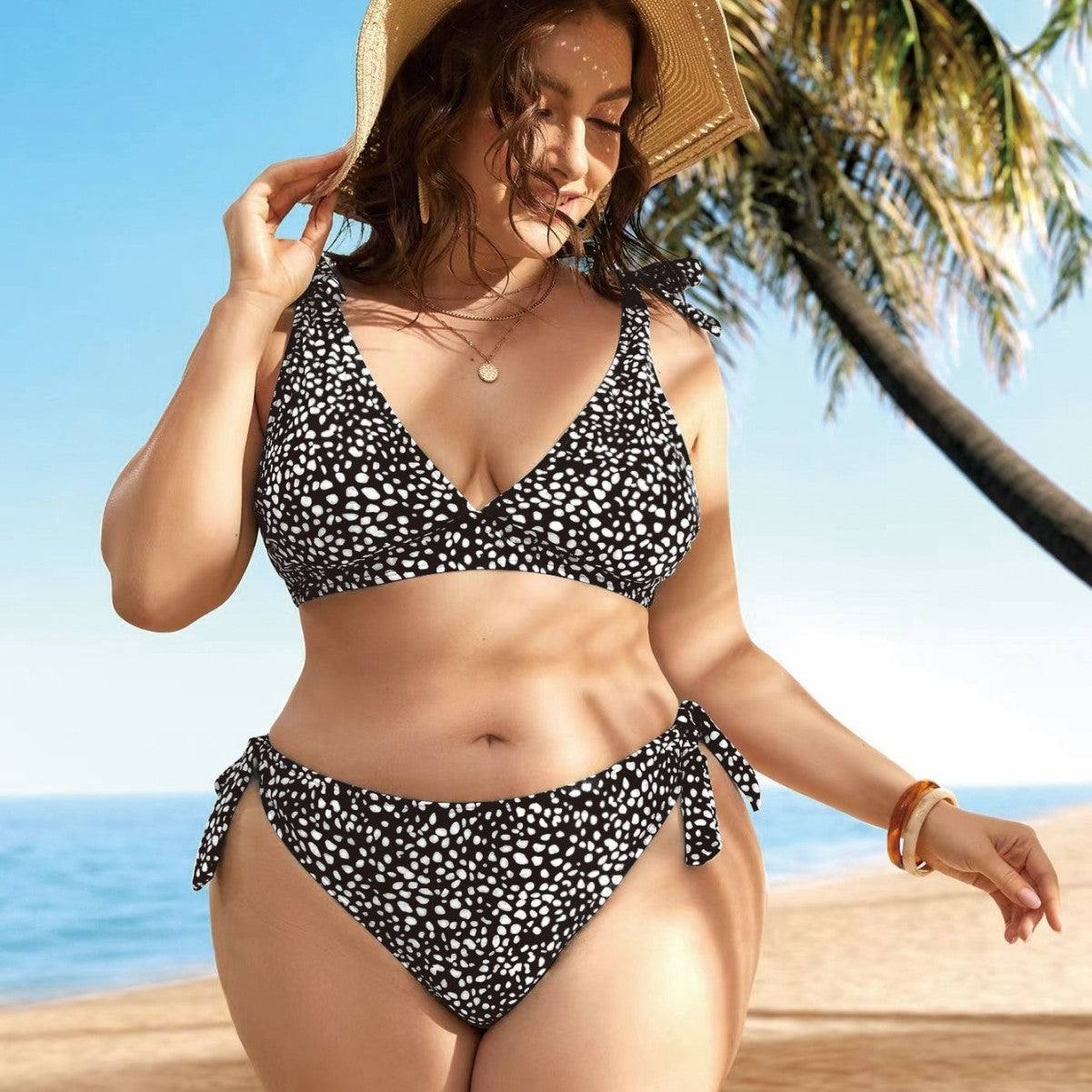 New Lace-up Bikini Swimsuit Sexy Waist Plus Size